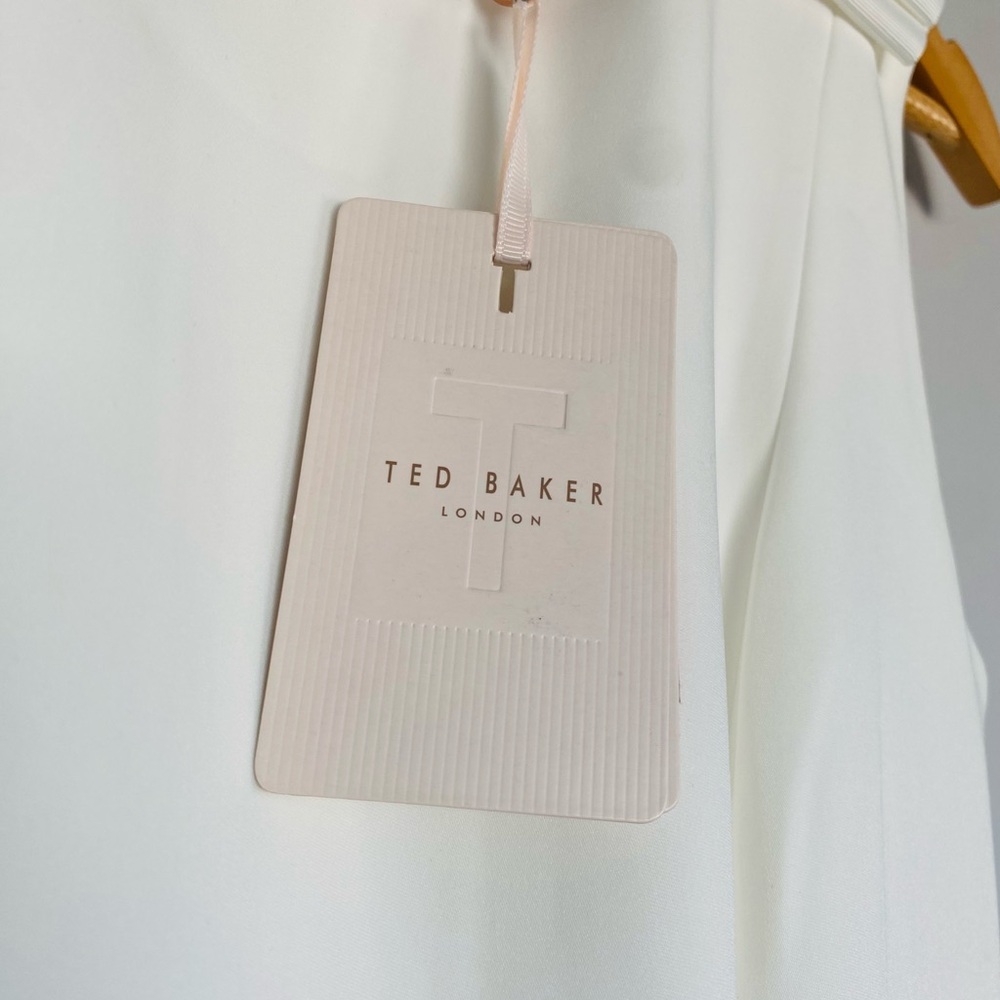 NWT!! Ted Baker Sleeveless with Bows, White and Blue Floral Dress! Size US 4! - Picture 8 of 10